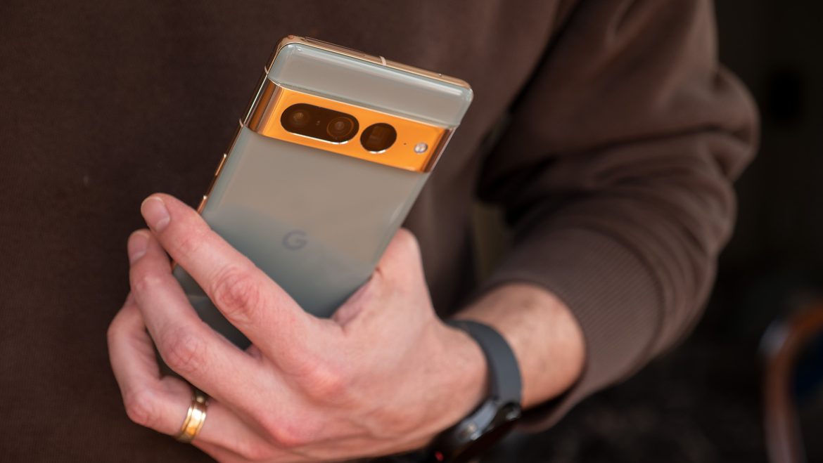 Le défilement «collant» de Pixel 7 Pro peut devenir plus